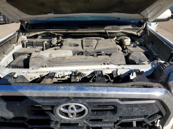 2022 Toyota Tundra 4WD SR5 with VIN 5TFLA5DB3NX048335, listed as a Copart auction lot 41759795 with 74,517 mi miles and Salvage Title. Bid and sale history available at carsss.com. Image 11.