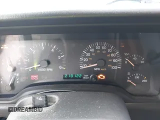 2001 Jeep Cherokee Sport with VIN 1J4FT48S71L525856, listed as a IAAI auction lot 42349383 with 218,122 mi miles and . Bid and sale history available at DreamBid. Image 7.