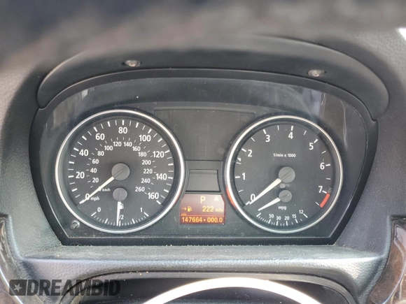 2007 BMW 3 Series 328i with VIN WBAVA33517PV63889, listed as a Copart auction lot 59160945 with 147,664 mi miles and Salvage title. Bid and sale history available at DreamBid. Image 9.