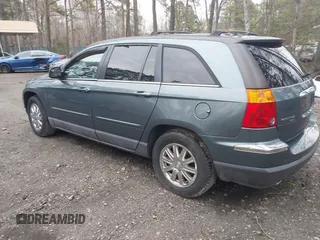 2007 Chrysler Pacifica Touring with VIN 2A8GM68X77R253736, listed as a IAAI auction lot 41743531 with 146,601 mi miles. Bid and sale history available at carsss.com. Image 3.