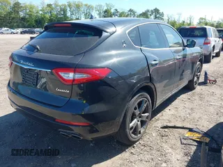 2019 Maserati Levante z VIN ZN661XUA8KX320520, wystawiony jako IAAI lot #42275896 z przebiegiem 48 215 mil mil oraz . Historia ofert i sprzedaży dostępna na DreamBid. Obrazek 4.