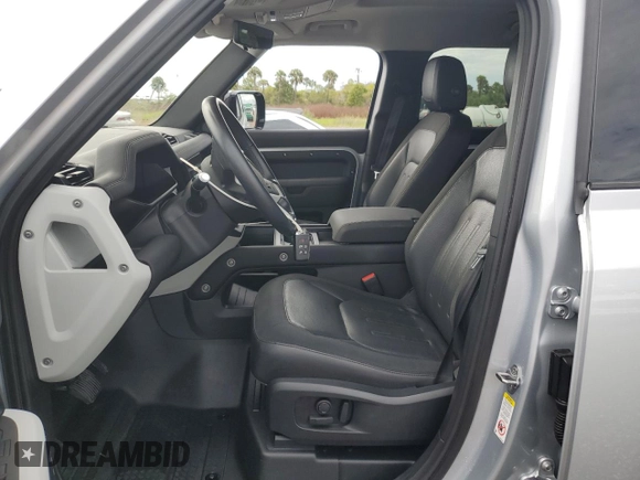 2020 Land Rover Defender HSE with VIN SALE1EEU3L2004783, listed as a Copart auction lot 74007044 with Not provided miles and Non repairable. Bid and sale history available at DreamBid. Image 7.