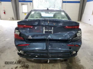 2024 Volvo S60 Plus Dark Theme z VIN 7JRL12FL7RG314435, wystawiony jako Copart lot #52197045 z przebiegiem 6 664 mil mil oraz Szkoda całkowita • Salvage title. Historia ofert i sprzedaży dostępna na DreamBid. Obrazek 6.