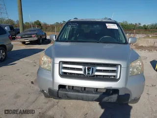 2007 Honda Pilot EX with VIN 5FNYF28417B043598, listed as a IAAI auction lot 41535648 with 171,012 mi miles. Bid and sale history available at carsss.com. Image 6.