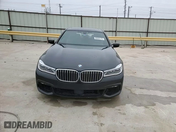 2018 BMW 7 Series ALPINA B7 xDrive with VIN WBA7F2C5XJG423853, listed as a Copart auction lot 88920175 with 124,652 mi miles and Salvage Title. Bid and sale history available at carsss.com. Image 13.