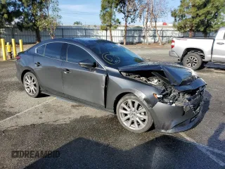 2019 Mazda 3 Premium with VIN JM1BPBEM3K1114809, listed as a Copart auction lot 35785873 with 43,633 mi miles and . Bid and sale history available at DreamBid. Image 4.