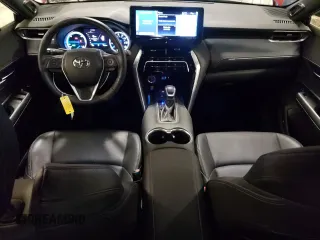 2022 Toyota Venza LE with VIN JTEAAAAH7NJ105269, listed as a Copart auction lot 81892213 with 21,139 mi miles. Bid and sale history available at carsss.com. Image 8.