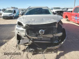 2024 Volvo XC60 Recharge Plug-In Hybrid Plus Dark Theme with VIN YV4H60DL1R1872052, listed as a Copart auction lot 85771494 with 9,252 mi miles and Salvage Title. Bid and sale history available at carsss.com. Image 5.