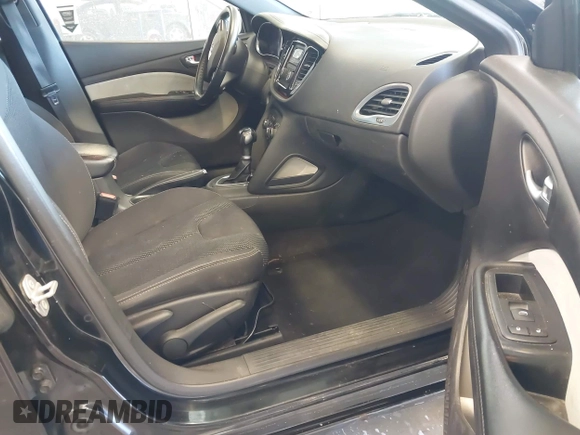 2015 Dodge Dart SXT with VIN 1C3CDFBB5FD205354, listed as a IAAI auction lot 41646932 with 84,322 mi miles. Bid and sale history available at carsss.com. Image 5.