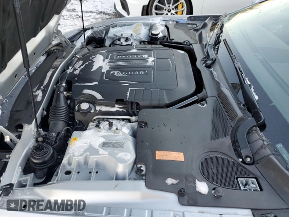2010 Jaguar XK with VIN SAJWA4GB7ALB35518, listed as a Copart auction lot 86475814 with 32,910 mi miles and Salvage Title. Bid and sale history available at carsss.com. Image 11.