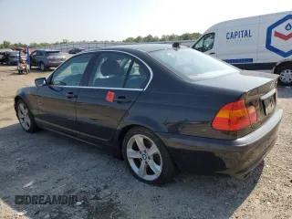 2005 BMW 3 Series 330i with VIN WBAEV53455KM42476, listed as a Copart auction lot 68760164 with 185,678 mi miles and Clean Title. Bid and sale history available at carsss.com. Image 2.