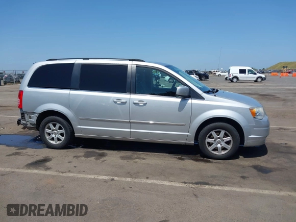 2010 Chrysler Town & Country Touring with VIN 2A4RR5D11AR346489, listed as a IAAI auction lot 42102358 with 150,860 mi miles. Bid and sale history available at carsss.com. Image 14.