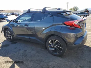 2022 Toyota C-HR XLE with VIN NMTKHMBX8NR144594, listed as a Copart auction lot 45763775 with 37,868 mi miles and Salvage Title. Bid and sale history available at carsss.com. Image 2.