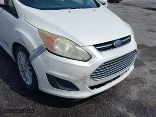 2013 Ford C-Max Hybrid SE with VIN 1FADP5AU6DL512710, listed as a IAAI auction lot 41756645 with 191,578 mi miles. Bid and sale history available at carsss.com. Image 6.