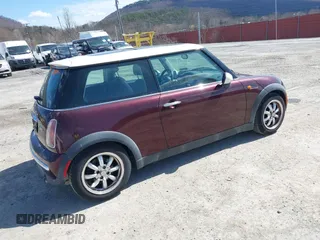 2003 MINI Hardtop with VIN WMWRC33473TC47288, listed as a IAAI auction lot 41881197 with 115,859 mi miles and . Bid and sale history available at DreamBid. Image 4.
