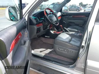 2008 Lexus GX 470 with VIN JTJBT20X380153246, listed as a IAAI auction lot 42004558 with 290,219 mi miles. Bid and sale history available at carsss.com. Image 5.