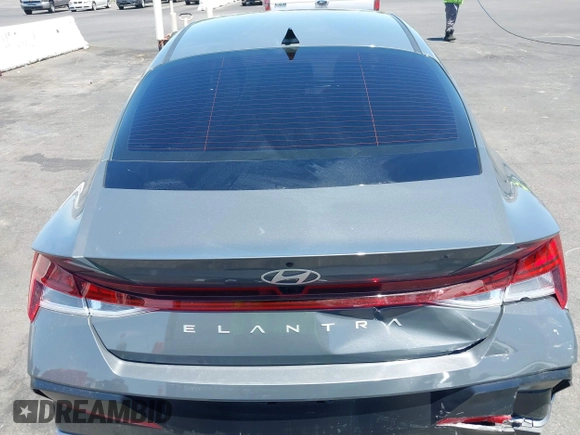 2024 Hyundai Elantra SEL with VIN KMHLS4DG3RU795634, listed as a IAAI auction lot 42506655 with 19,443 mi miles and . Bid and sale history available at DreamBid. Image 16.