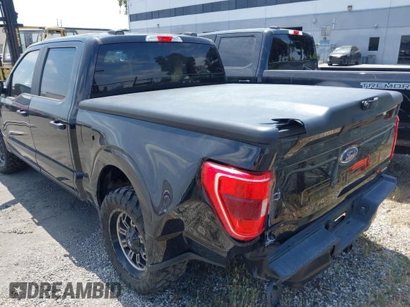 2021 Ford F-150 XL with VIN 1FTEW1CP0MKD90871, listed as a IAAI auction lot 41413164 with 28,622 mi miles. Bid and sale history available at carsss.com. Image 3.