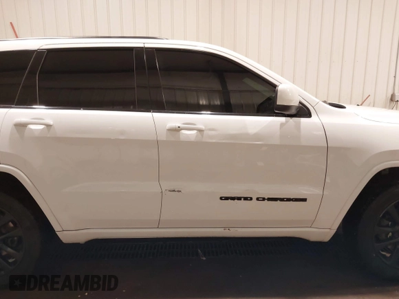 2018 Jeep Grand Cherokee Altitude with VIN 1C4RJFAG4JC280430, listed as a IAAI auction lot 41722164 with 91,183 mi miles and . Bid and sale history available at DreamBid. Image 13.