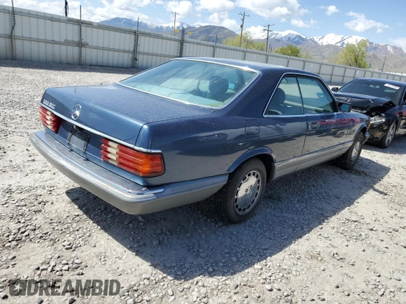 1984 Mercedes-Benz 500 z VIN WDBCA44A6EA018569, wystawiony jako Copart lot #54617005 z przebiegiem 96 009 mil mil oraz Czysty tytuł • Clean title. Historia ofert i sprzedaży dostępna na DreamBid. Obrazek 3.