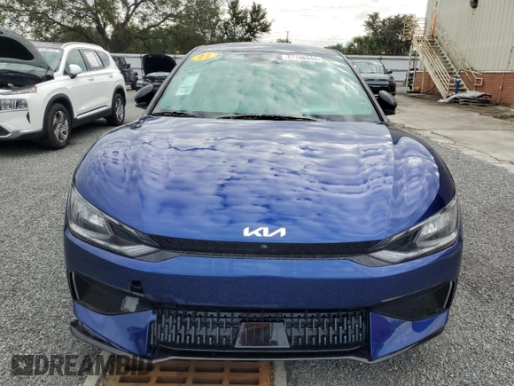2023 Kia EV6 GT with VIN KNDC5DLE0P5131746, listed as a Copart auction lot 81498944 with 0 mi miles and Salvage Title. Bid and sale history available at carsss.com. Image 5.