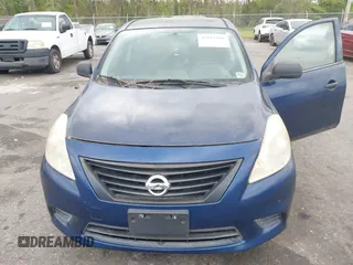 2012 Nissan Versa SL with VIN 3N1CN7AP1CL880042, listed as a IAAI auction lot 41833105 with 82,682 mi miles and . Bid and sale history available at carsss.com. Image 6.