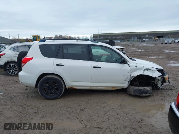 2008 Toyota RAV4 with VIN JTMBD33V986064097, listed as a IAAI auction lot 41923844 with 152,131 mi miles. Bid and sale history available at carsss.com. Image 14.