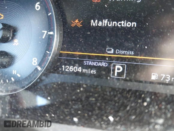 2023 Infiniti QX55 Luxe z VIN 3PCAJ5JR4PF122349, wystawiony jako IAAI lot #40942246 z przebiegiem 12 604 mil mil oraz . Historia ofert i sprzedaży dostępna na DreamBid. Obrazek 16.