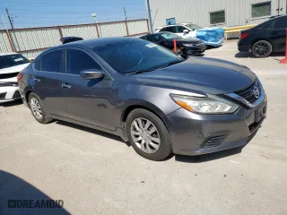 2017 Nissan Altima 2.5 S with VIN 1N4AL3AP5HN345392, listed as a Copart auction lot 52350975 with 209,933 mi miles and Salvage Title. Bid and sale history available at carsss.com. Image 4.