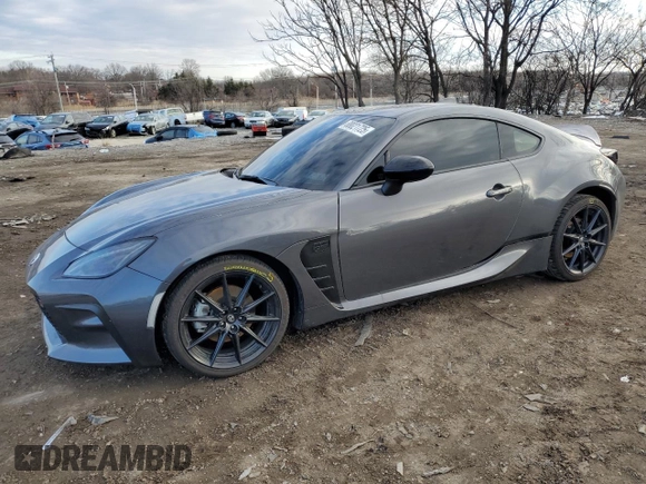 2024 Toyota GR86 Premium with VIN JF1ZNBE11R8755930, listed as a Copart auction lot 88021725 with 9,122 mi miles and Salvage Title. Bid and sale history available at carsss.com. Image 1.