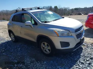 2015 Chevrolet Trax LT with VIN 3GNCJRSB3FL228235, listed as a IAAI auction lot 41834030 with 99,871 mi miles. Bid and sale history available at carsss.com. Image 1.