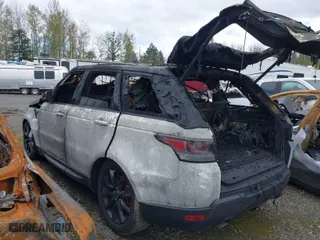 2016 Land Rover Range Rover Sport V6 SE with VIN SALWG2PF0GA587924, listed as a IAAI auction lot 42008096 with 1 mi miles. Bid and sale history available at carsss.com. Image 3.