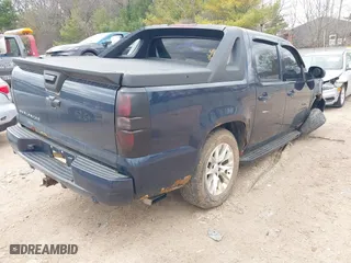 2008 Chevrolet Avalanche LTZ with VIN 3GNFK12348G263981, listed as a IAAI auction lot 41969035 with 246,182 mi miles. Bid and sale history available at carsss.com. Image 4.