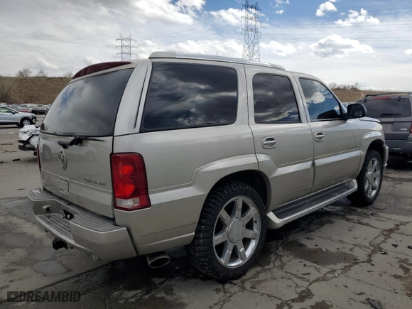 2004 Cadillac Escalade with VIN 1GYEK63N54R209580, listed as a Copart auction lot 49818065 with 198,789 mi miles and Salvage Title. Bid and sale history available at carsss.com. Image 3.