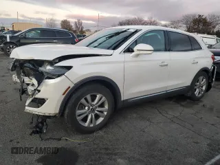 2016 Lincoln MKX Premiere with VIN 2LMTJ6JRXGBL79270, listed as a Copart auction lot 83731774 with 183,429 mi miles and Salvage Title. Bid and sale history available at carsss.com. Image 1.
