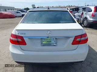 2011 Mercedes-Benz E-Class E 350 Luxury with VIN WDDHF5GB9BA279117, listed as a IAAI auction lot 41934443 with 63,014 mi miles. Bid and sale history available at carsss.com. Image 16.