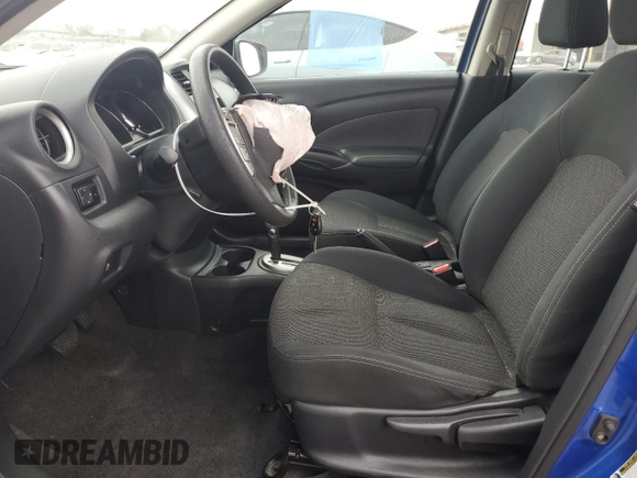 2016 Nissan Versa S z VIN 3N1CN7APXGL808455, wystawiony jako Copart lot #59929105 z przebiegiem 87 412 mil mil oraz Szkoda całkowita • Salvage title. Historia ofert i sprzedaży dostępna na DreamBid. Obrazek 7.