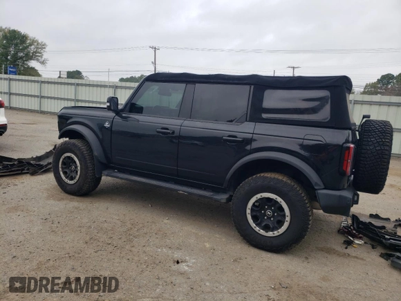 2022 Ford Bronco with VIN 1FMEE5DP9NLA92965, listed as a Copart auction lot 82381544 with 60,744 mi miles and Salvage Title. Bid and sale history available at carsss.com. Image 2.