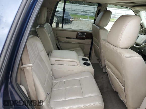 2013 Lincoln Navigator z VIN 5LMJJ2H54DEL06648, wystawiony jako Copart lot #47975275 z przebiegiem 189 591 mil mil oraz Szkoda całkowita • Salvage title. Historia ofert i sprzedaży dostępna na DreamBid. Obrazek 11.