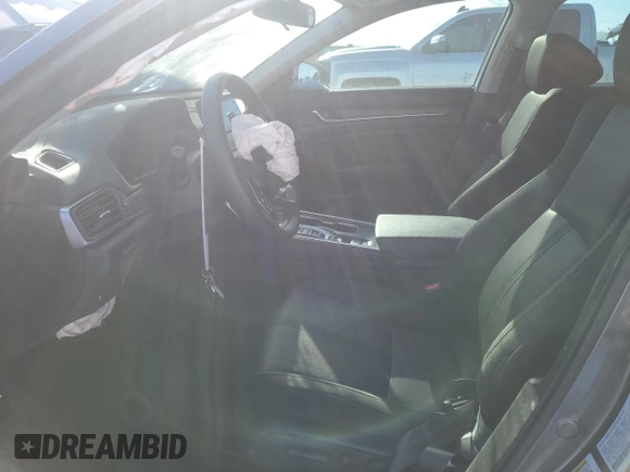2019 Honda Accord EX z VIN 1HGCV3F40KA010391, wystawiony jako Copart lot #88291595 z przebiegiem 56 285 mil mil oraz Szkoda całkowita • Salvage title. Historia ofert i sprzedaży dostępna na DreamBid. Obrazek 7.