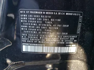 2022 Volkswagen Tiguan SE R-Line Black with VIN 3VV8B7AX0NM005870, listed as a Copart auction lot 88676735 with 40,428 mi miles and Salvage Title. Bid and sale history available at DreamBid. Image 13.
