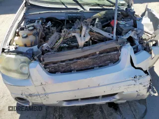2005 Ford Escape Hybrid z VIN 1FMCU96H75KB95718, wystawiony jako Copart lot #60000825 z przebiegiem Nie podano mil oraz Czysty tytuł • Clean title. Historia ofert i sprzedaży dostępna na DreamBid. Obrazek 12.