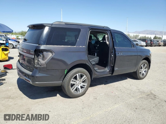 2022 Ford Expedition XLT с VIN 1FMJU1HT9NEA64525, выставлен на аукционе Copart как лот 61219075 с пробегом 36 718 миль миль и Списание • Salvage title. История ставок и продаж доступна на DreamBid. Изображение 3.