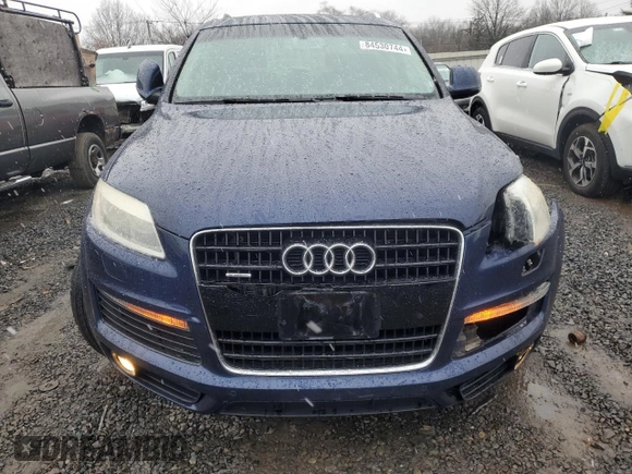 2009 Audi Q7 Premium Plus with VIN WA1EY74L49D001289, listed as a Copart auction lot 84530744 with 123,937 mi miles and Salvage title. Bid and sale history available at DreamBid. Image 5.