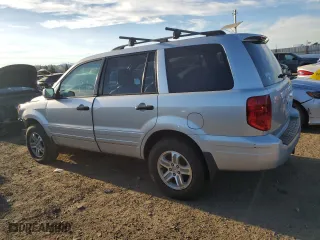 2004 Honda Pilot EX with VIN 2HKYF18624H589299, listed as a Copart auction lot 86520754 with 136,397 mi miles and Salvage Title. Bid and sale history available at carsss.com. Image 2.