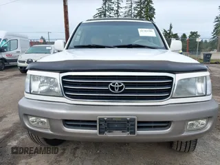 2000 Toyota Land Cruiser with VIN JT3HT05J3Y0109001, listed as a IAAI auction lot 41782386 with 269,810 mi miles. Bid and sale history available at carsss.com. Image 12.