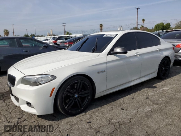 2016 BMW 5 Series 535i with VIN WBA5B1C55GG551911, listed as a Copart auction lot 54739005 with 198,011 mi miles and Clean Title. Bid and sale history available at carsss.com. Image 1.