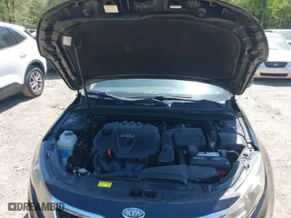 2011 Kia Optima EX with VIN KNAGN4A71B5139155, listed as a IAAI auction lot 42048976 with 130,400 mi miles. Bid and sale history available at carsss.com. Image 10.