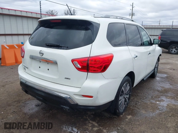 2018 Nissan Pathfinder SL z VIN 5N1DR2MM6JC647790, wystawiony jako IAAI lot #41223318 z przebiegiem 127 855 mil mil oraz . Historia ofert i sprzedaży dostępna na DreamBid. Obrazek 4.