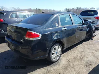2008 Ford Focus SE with VIN 1FAHP35N88W218397, listed as a IAAI auction lot 41758730 with 192,732 mi miles. Bid and sale history available at carsss.com. Image 4.